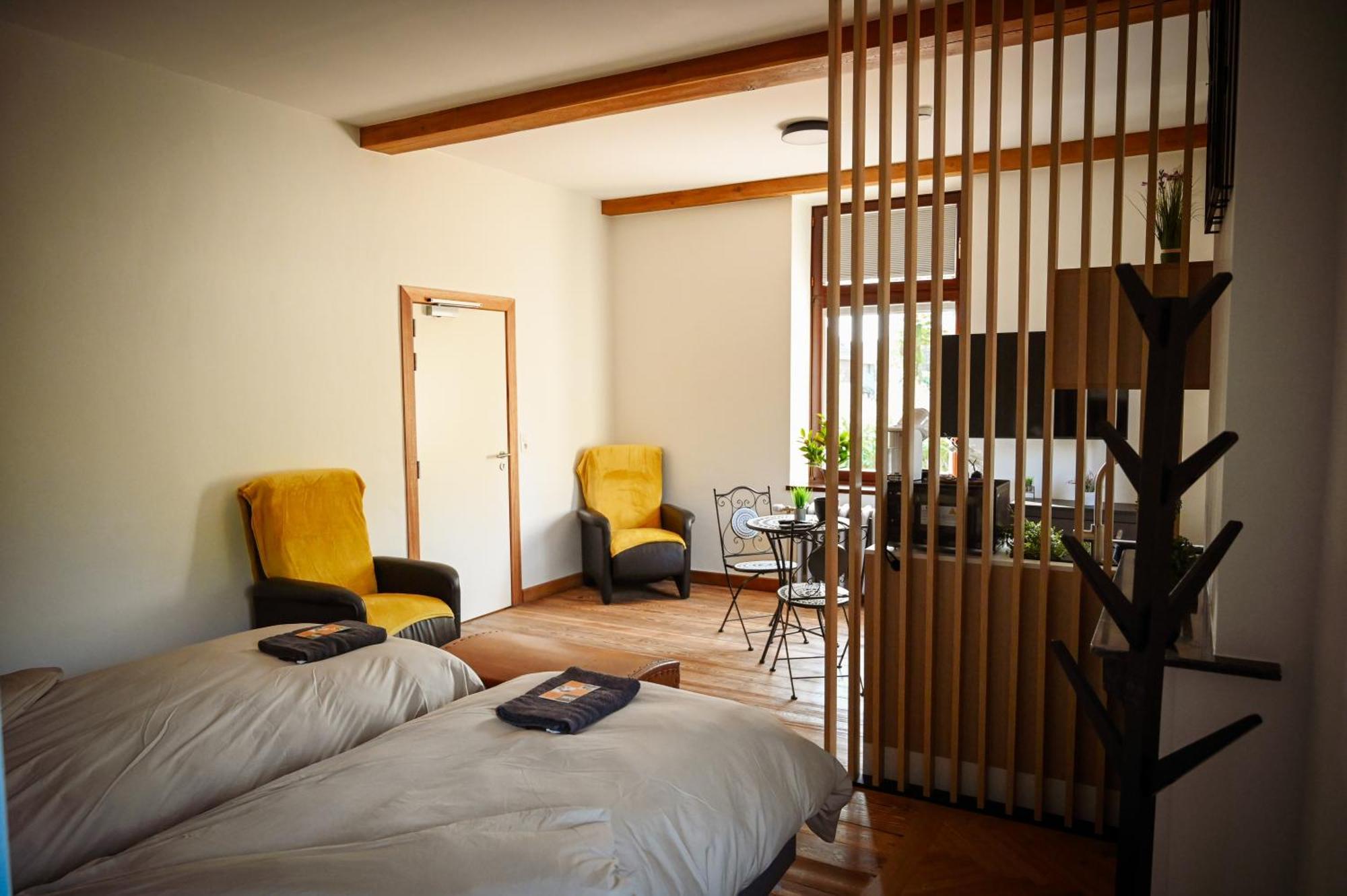 Open Source A L'Entree Du Circuit! Apartment Stavelot Exterior foto