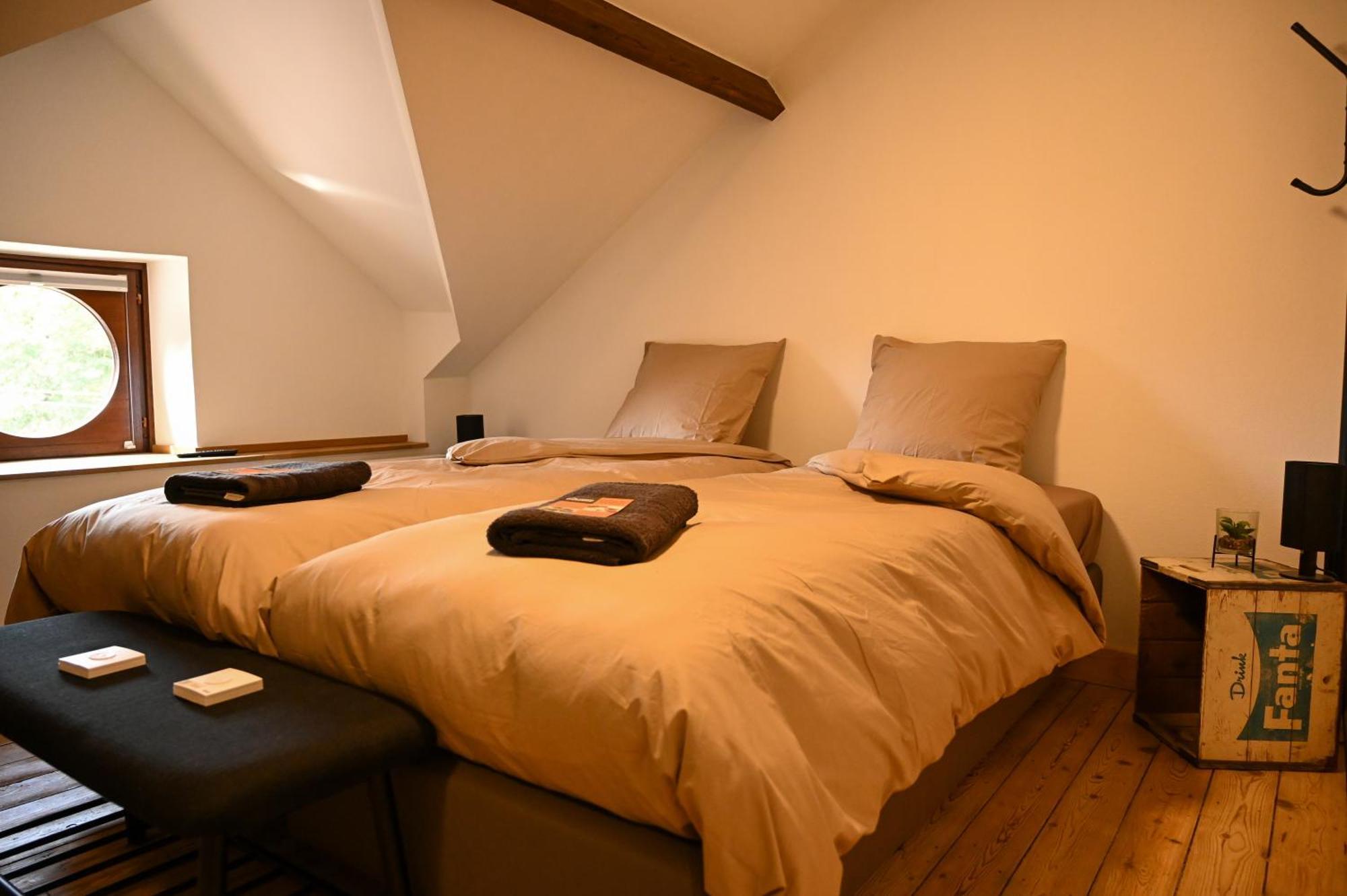 Open Source A L'Entree Du Circuit! Apartment Stavelot Cameră foto