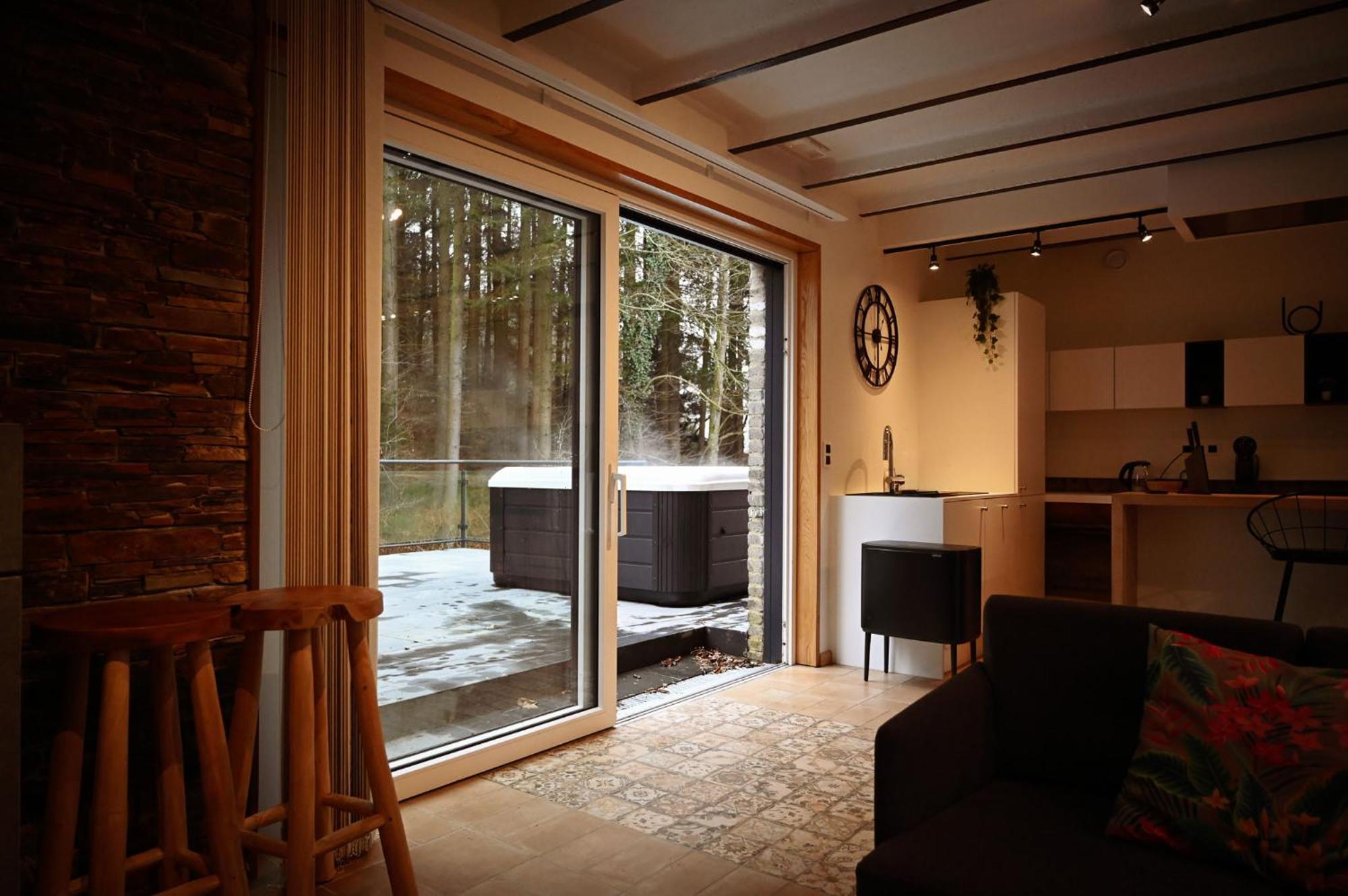 Open Source A L'Entree Du Circuit! Apartment Stavelot Exterior foto